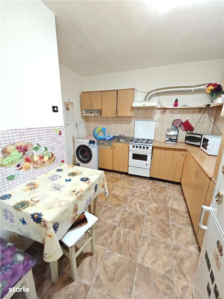 Vanzare apartament 4 camere, decomandat, zona Faget-5