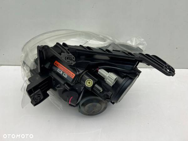 NISSAN JUKE F15 LIFT LAMPA PRAWA XENON NOWA KOMPLETNA N 14- - 3