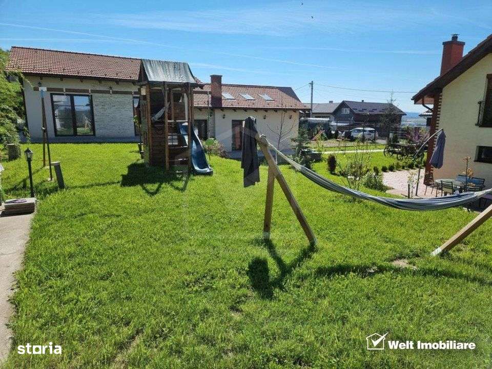 De vanzare doua case, teren 1000 mp, Sannicoara - Imagine principală: 5/19