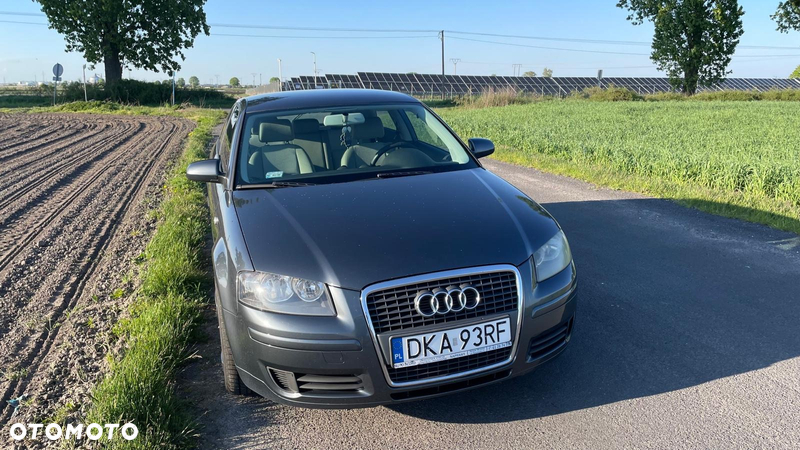 Audi A3 1.6 Ambiente - 9