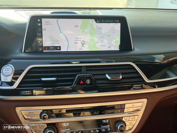 BMW 750 Ld xDrive - 33