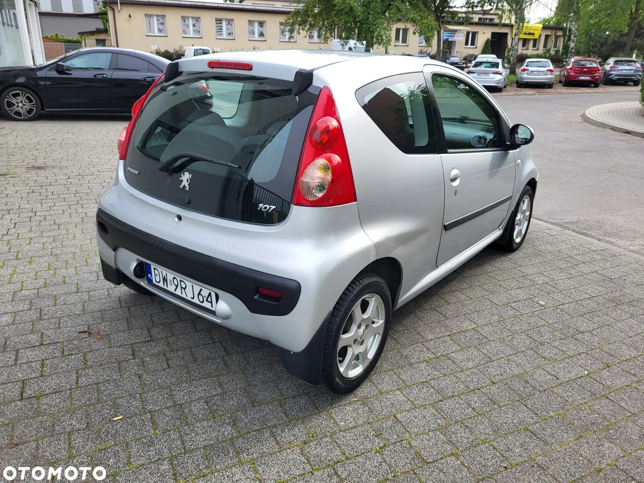 Peugeot 107 1.0 Happy - 3