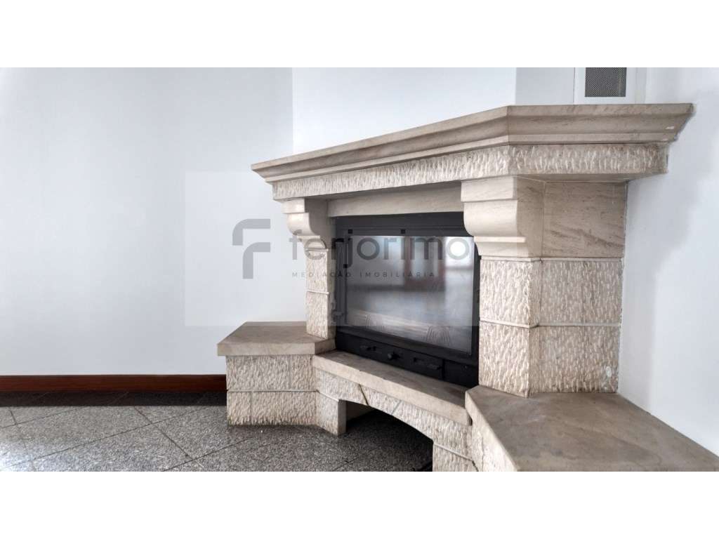 Magnífica Moradia, em zona tranquila-14