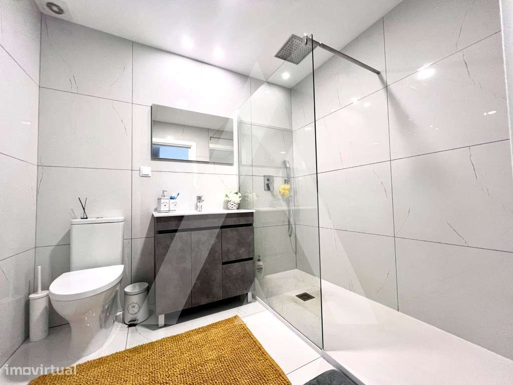 Moradia T3 em São João da Madeira-15