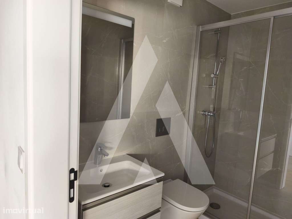 Apartamento T2 novo - Praia da Barra.-15