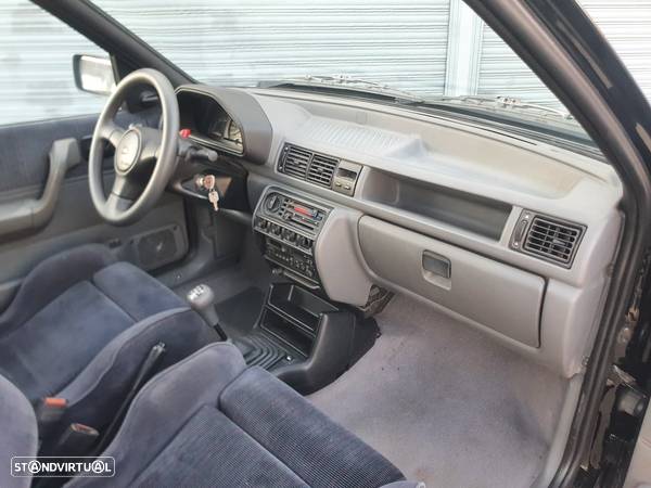 Ford Fiesta 1.6 Turbo - 30