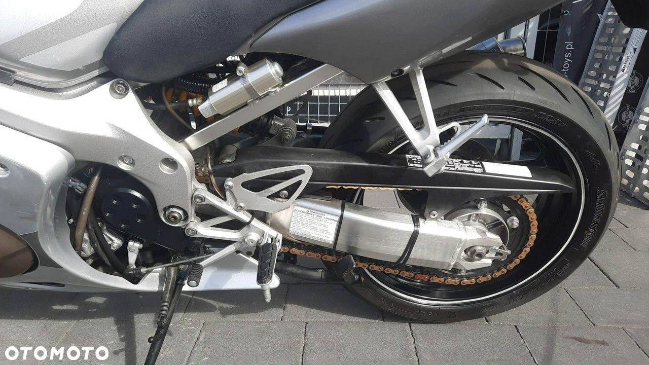 Honda CBR - 11