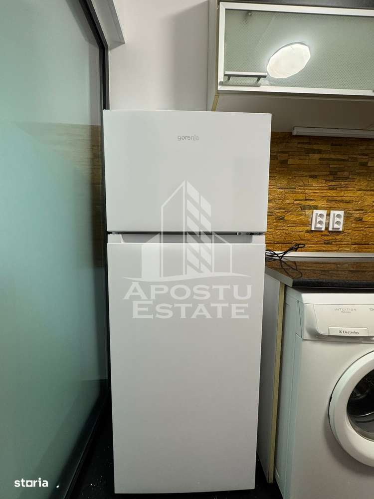 Apartament 1 camera, centrala proprie, zona Aradului - Imagine principală: 5/7