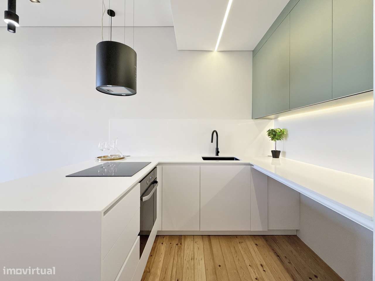 T3 Lindo Renovado a Estrear, jtº Metro Alameda/Técnico Lisboa-12