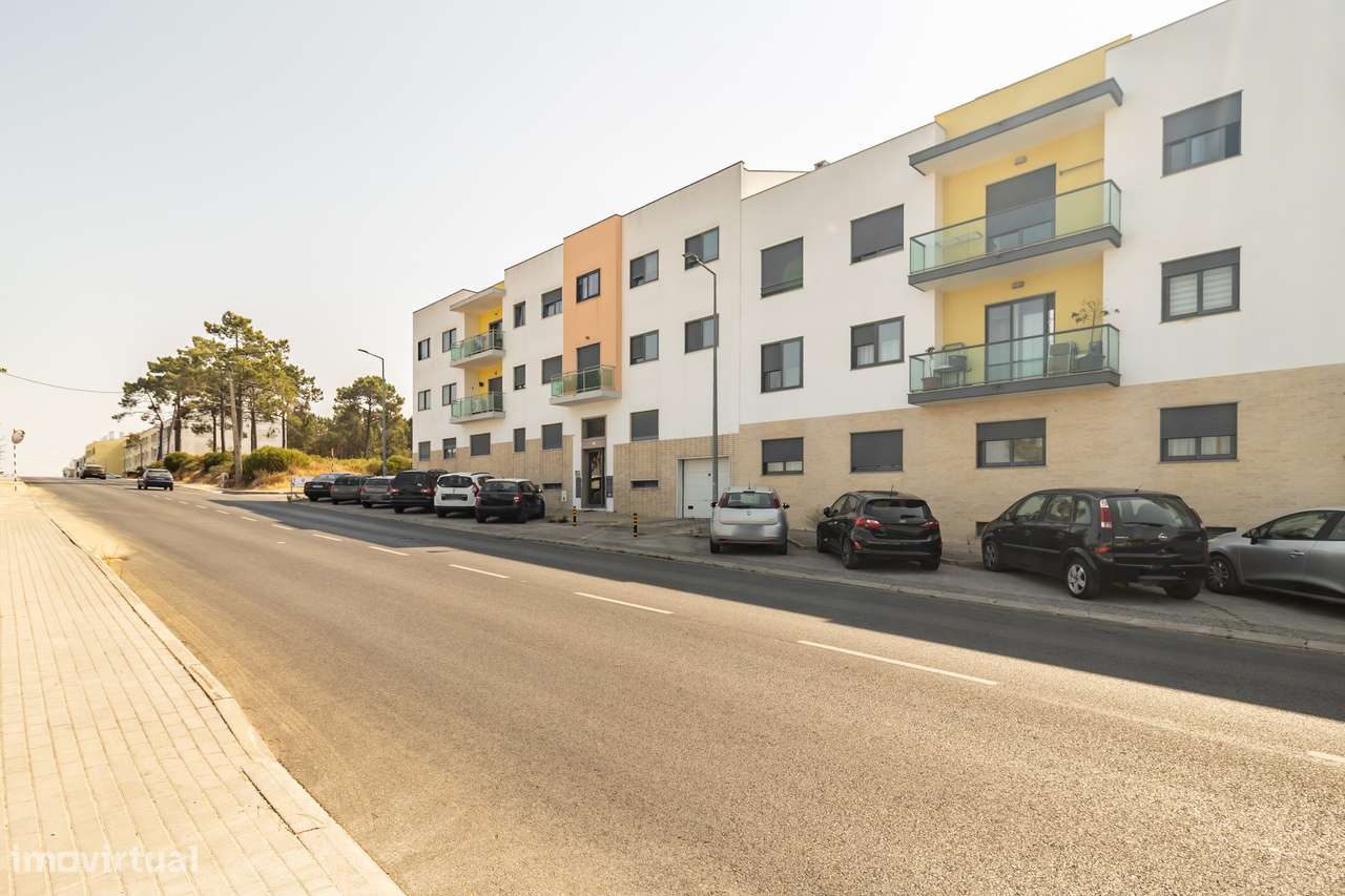 Moderno apartamento T3 com parqueamento e arrecadação-49