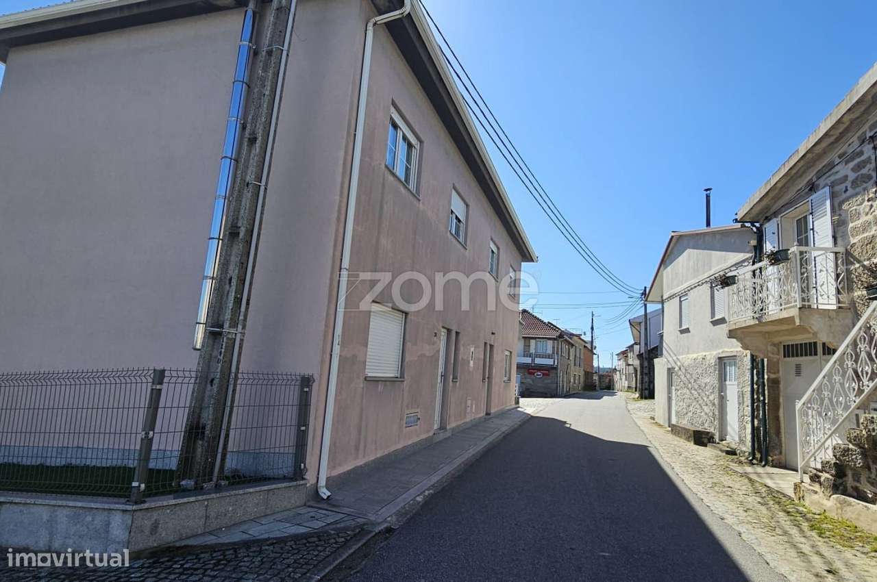 Moradia T3 com garagem-26