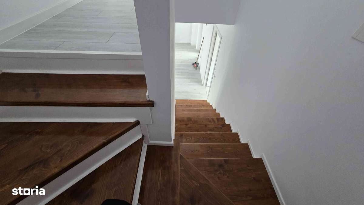 Casă triplex in Valea Lupului,  jud Iași.-6