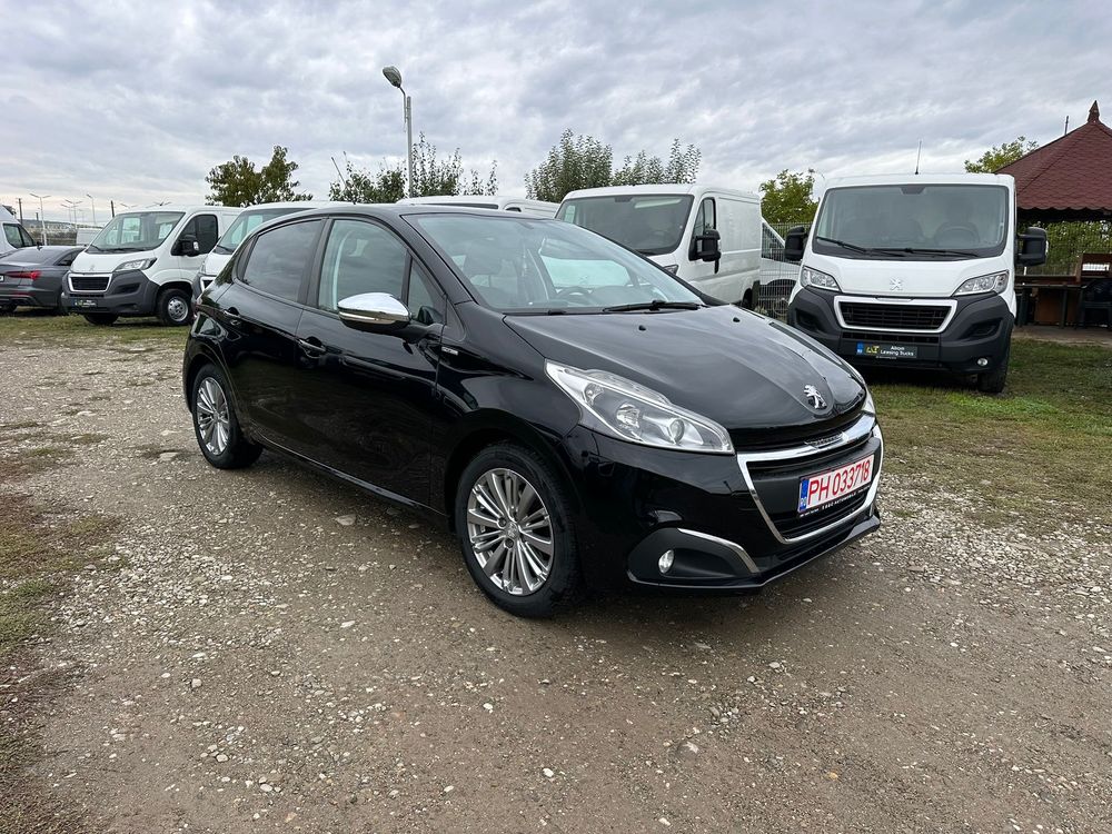 Peugeot 208 I [2012 - 2019] 82 PureTech Style 2018