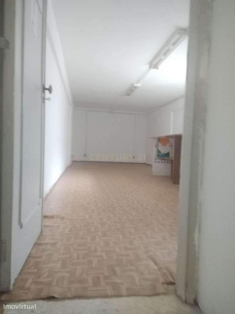 Espaço Comercial em Benfica, Lisboa - 264m² por 3200€ - Grande imagem: 3/9