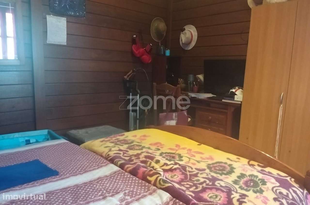 Lote de terreno com moradia-13