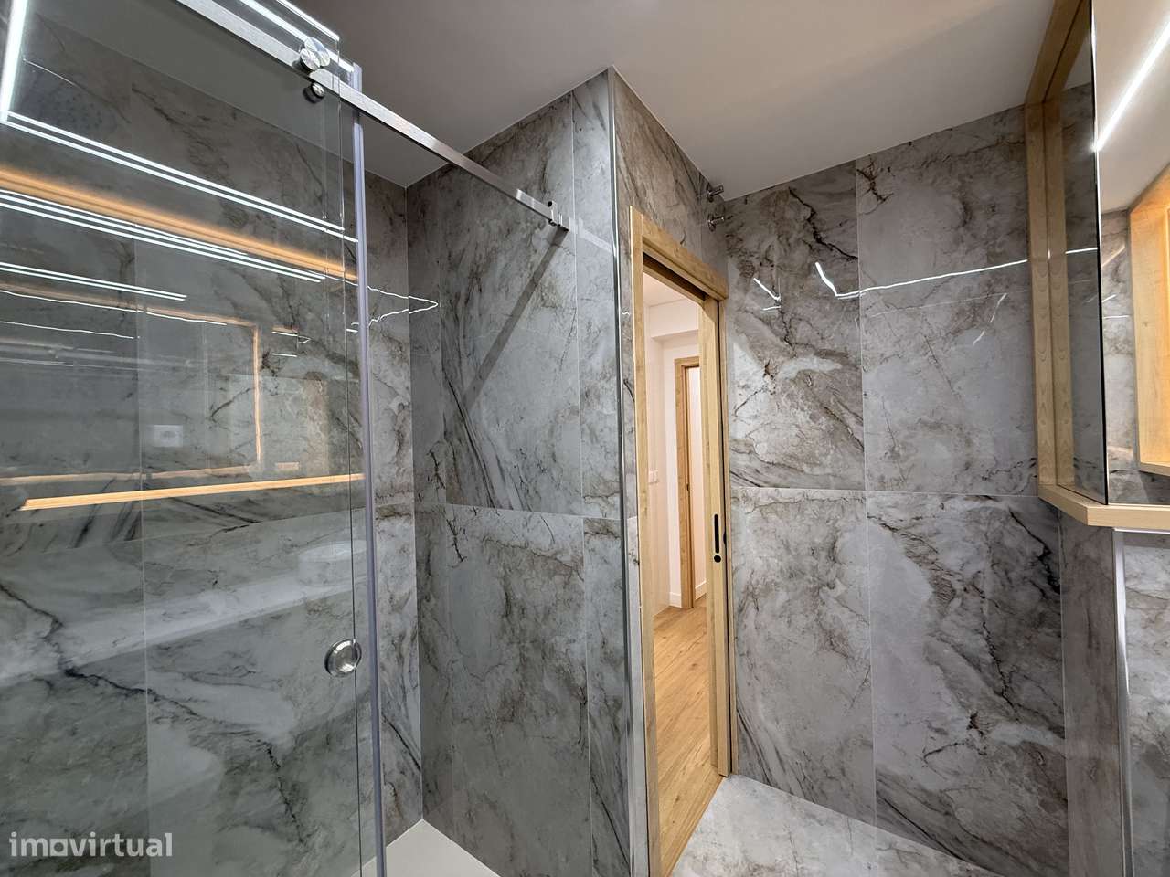 Apartamento T1 Novo - Centro Histórico do Porto-12