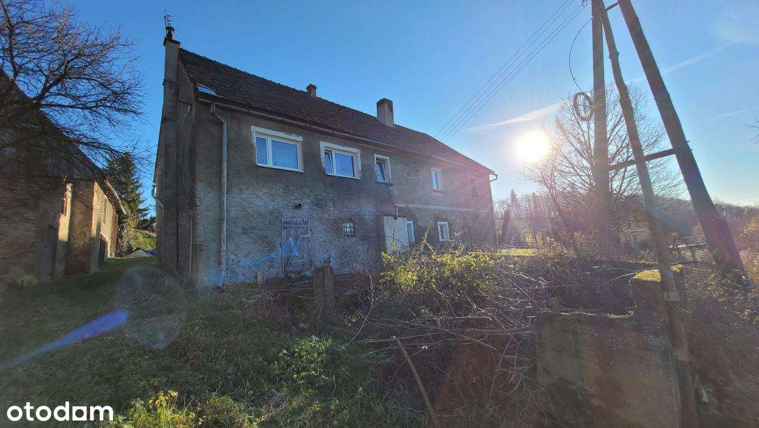 Pół domu + działka + kamienna stodoła + 2garaże w Dziwiszowie-15