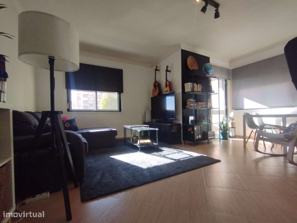 T2 com estacionamento e arrecadação em São Marcos-6