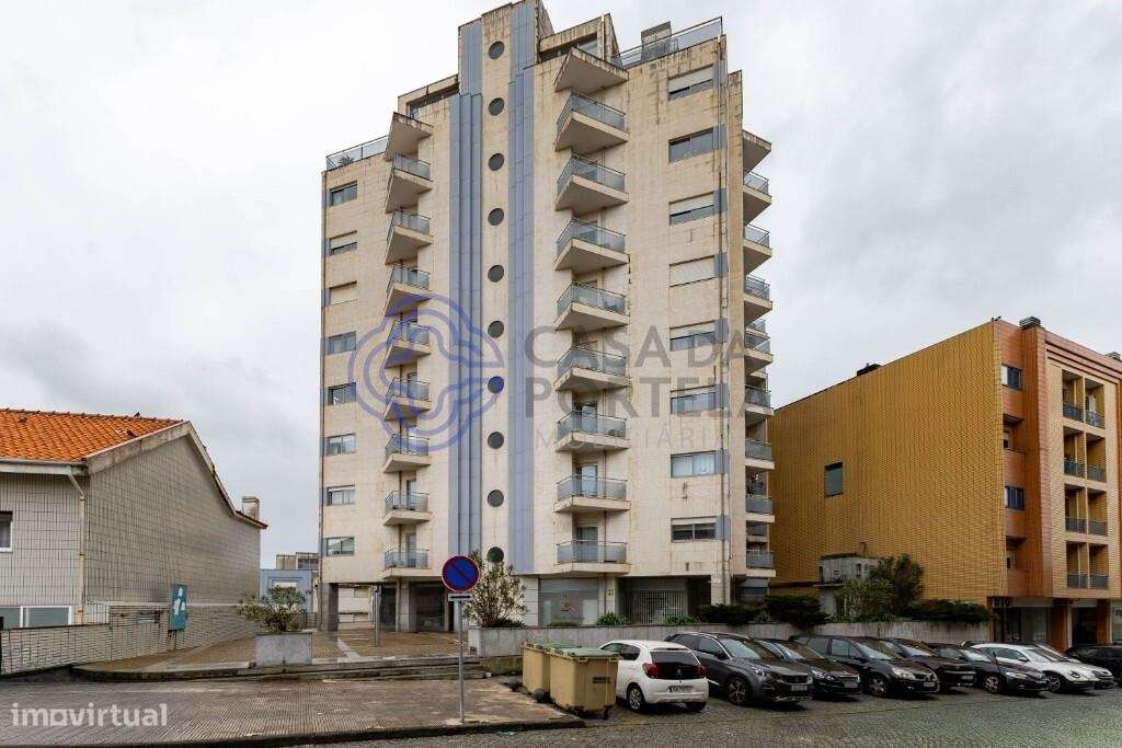 Apartamento T3 no Centro de São Cosme – Gondomar, com vistas desafo - Grande imagem: 3/32