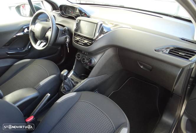 Peugeot 208 1.6 BlueHDi Active - 17