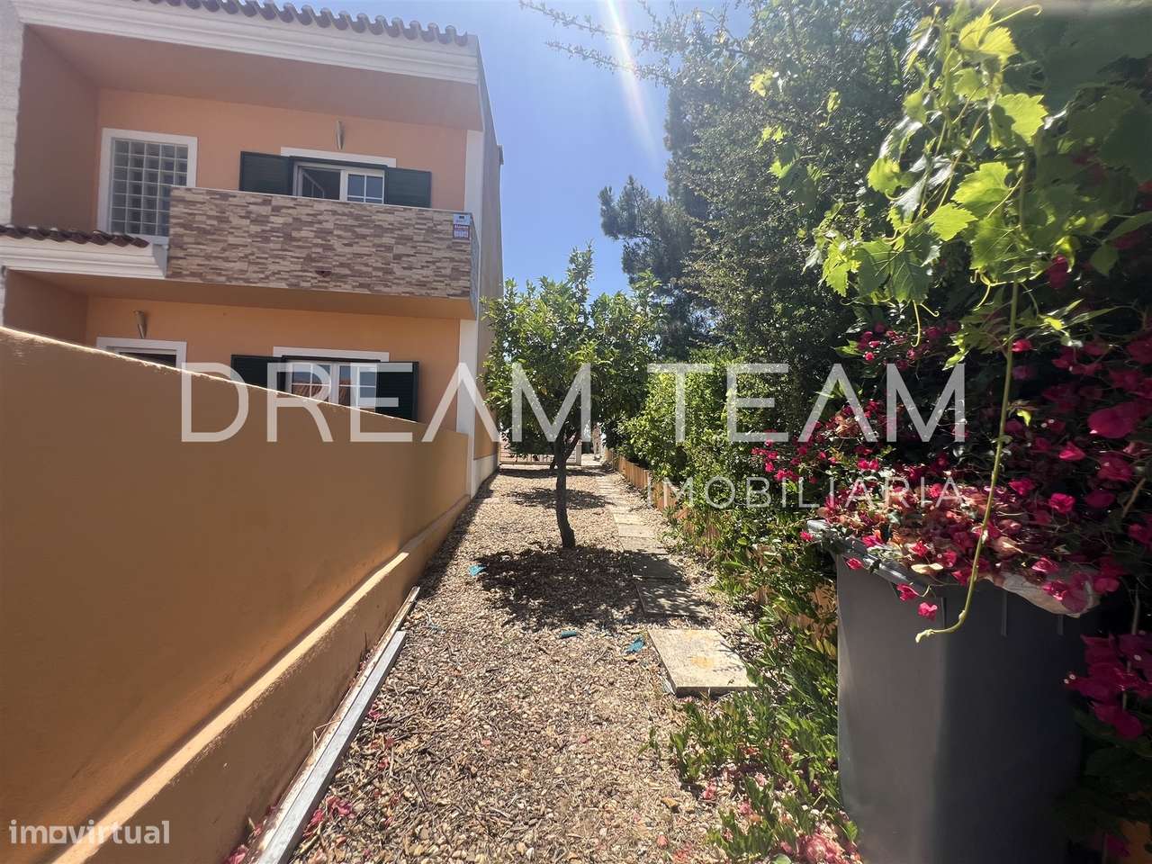 Moradia T4  com Piscina e Lote de 900 m² – Qta da Serralheira, Setúbal-33