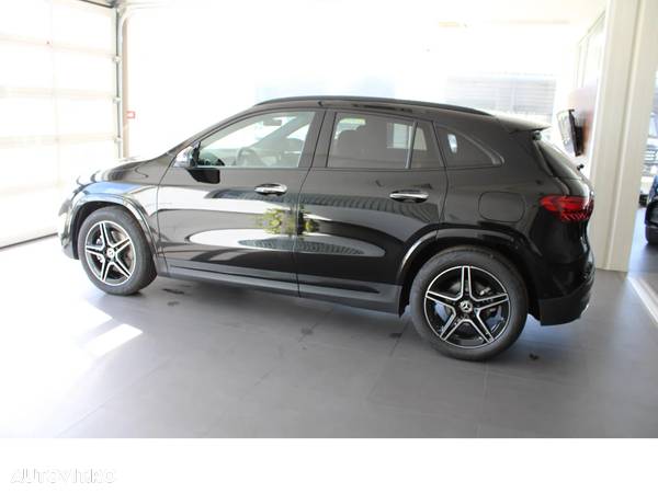 Mercedes-Benz GLA 200 d 4Matic 8G-DCT AMG Line - 8