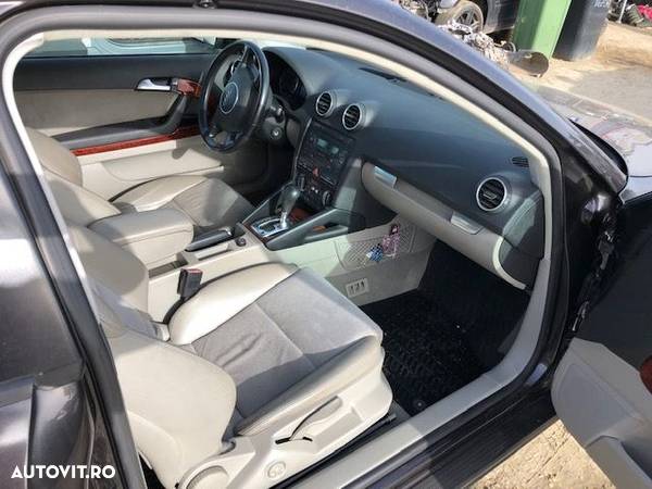 Dezmembrez Audi A3 2.0 FSI Automat Xenon - 7