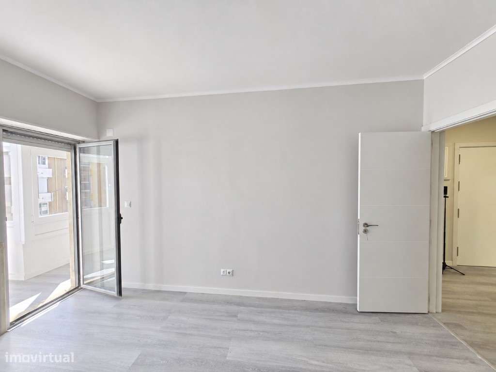 T2 TOTALMENTE REMODELADO A ESTREAR | OEIRAS | A 5 MIN DA PRAIA-13