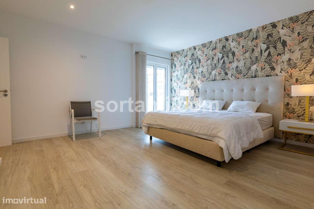 Moradia Isolada T4+3 Venda em Albufeira e Olhos de Água,Albufeira - Grande imagem: 4/60