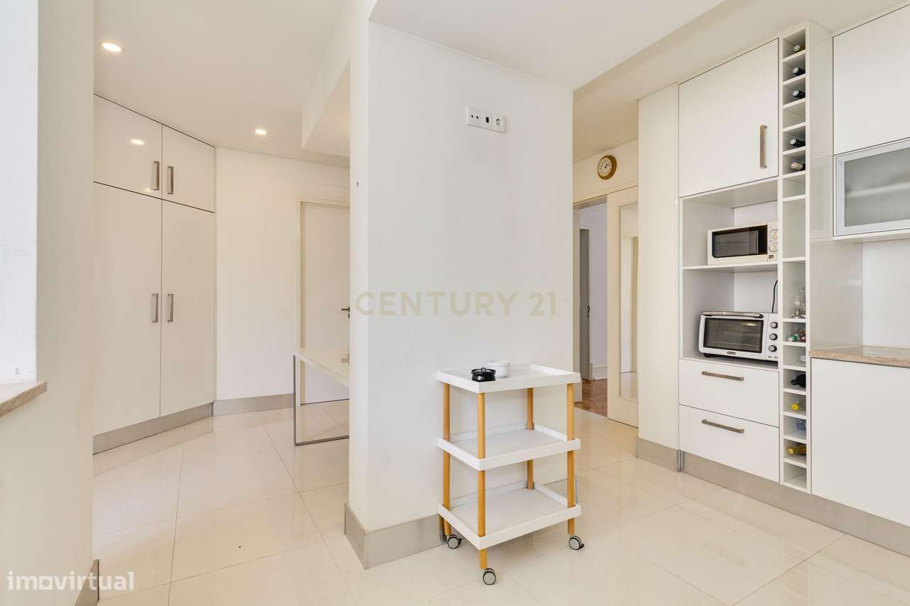 Fantástico Apartamento T4 na Alameda Dom Afonso Henriques – Localizaçã-16