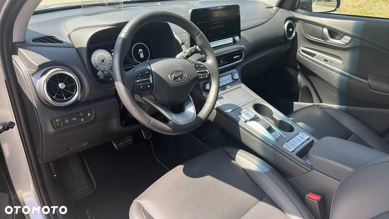 Hyundai Kona Electric 64kWh Executive - 11