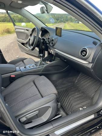 Audi A3 2.0 TDI Sportback (clean diesel) Attraction - 10
