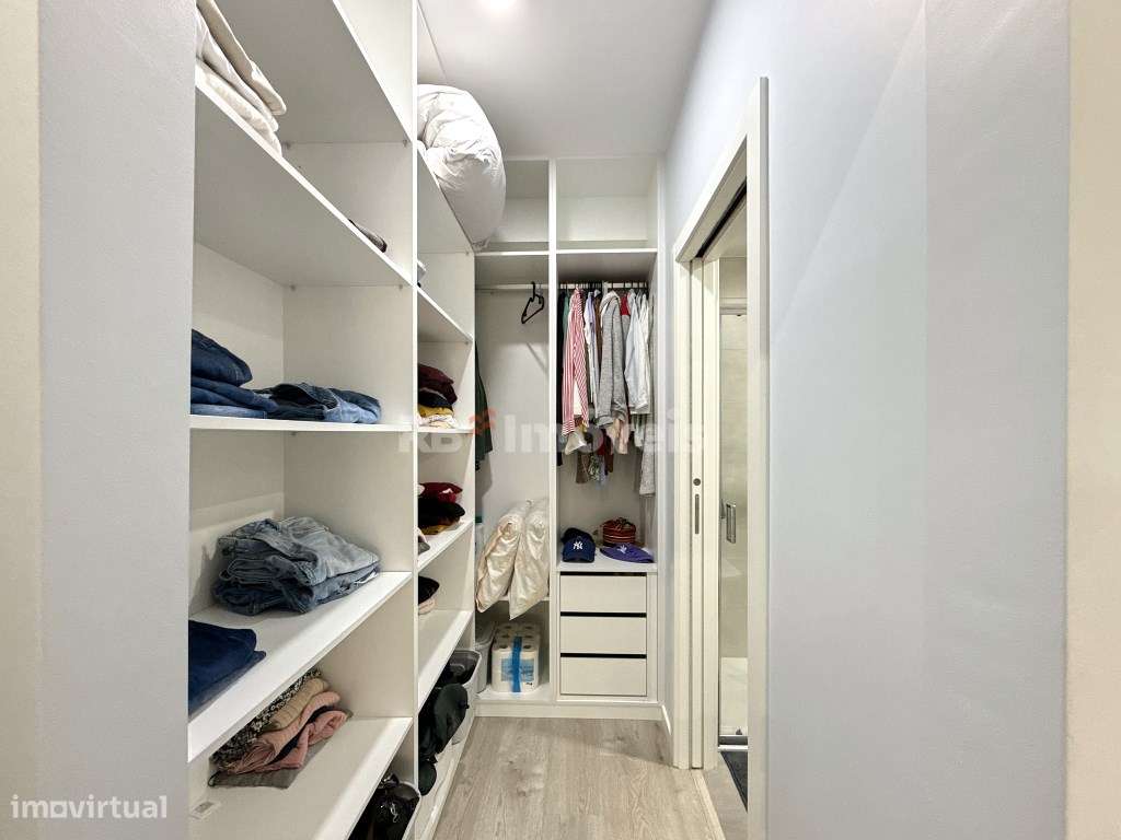 Apartamento T2 totalmente renovado, perto da estação ferroviária-24