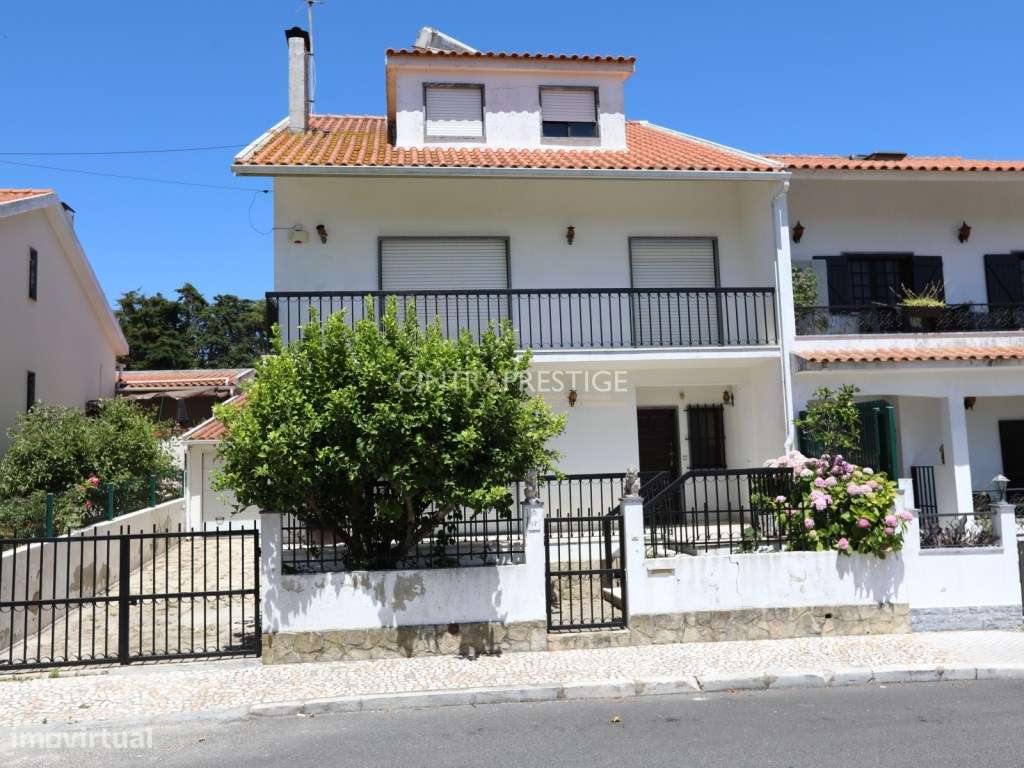 Lourel -Moradia T4 com sotão , garagem e churrasqueira - Conforto, ...-49
