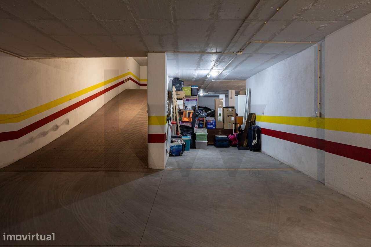 Apartamento T2 em Odivelas com Terraço-20