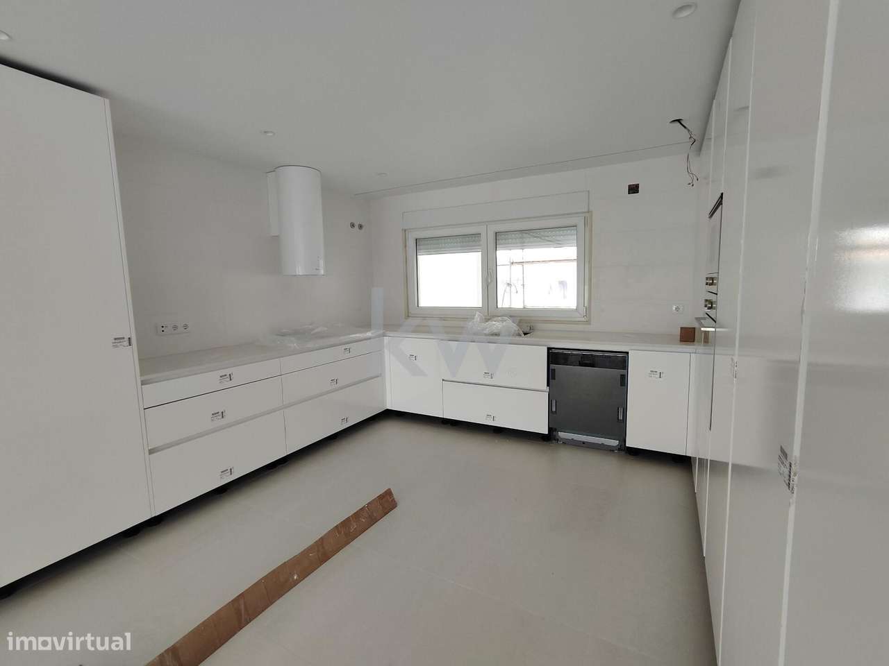 Moradia T3 nova com logradouro e garagem - Grande imagem: 2/26