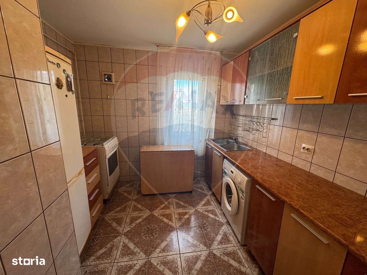 Apartament de vanzare cu 2 camere în zona Cornisa Bistritei-6