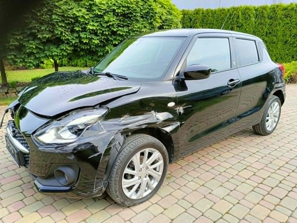 Suzuki Swift VI (2017-2024) 1.2 Dualjet Hybrid Allgrip MT Comfort+ 2023