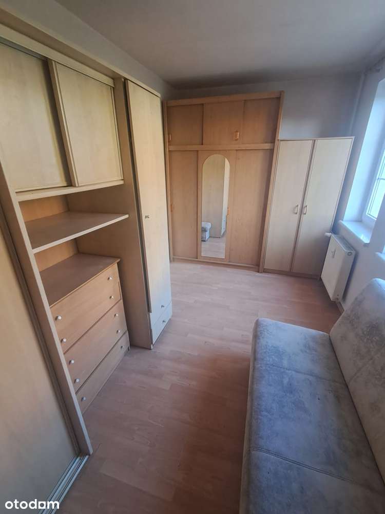 Mieszkanie o powierzchni 45.92m2, balkon, wysoki parter, Os. Korczak-5