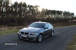 BMW Seria 3 318d - 11