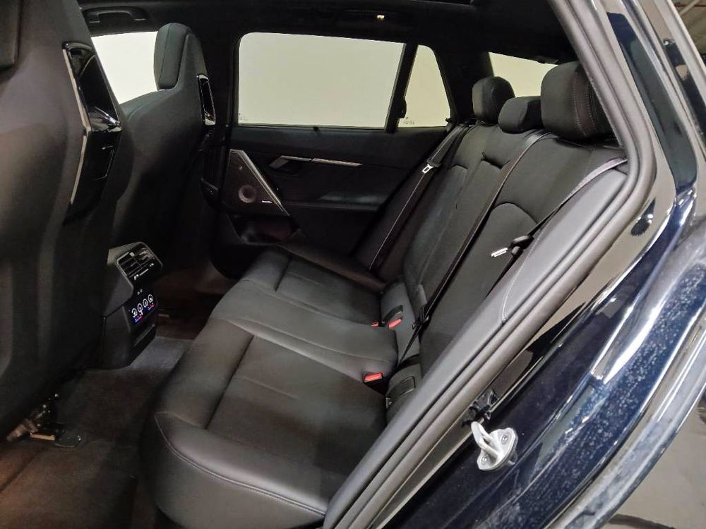 BMW Seria-5 540D XDRIVE 3.0 Diesel 303 KM — zdjęcie 3