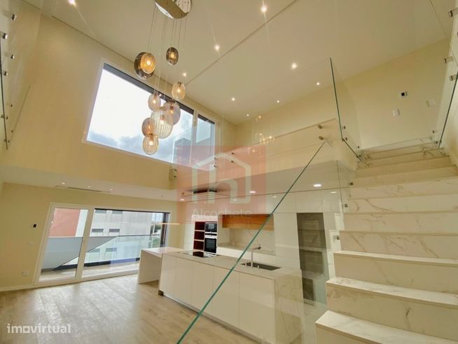 Apartamento T3 +1 de Luxo na Ria Gallega.-1