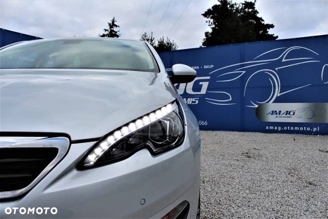 Peugeot 308 1.6 BlueHDi Allure S&S - 11