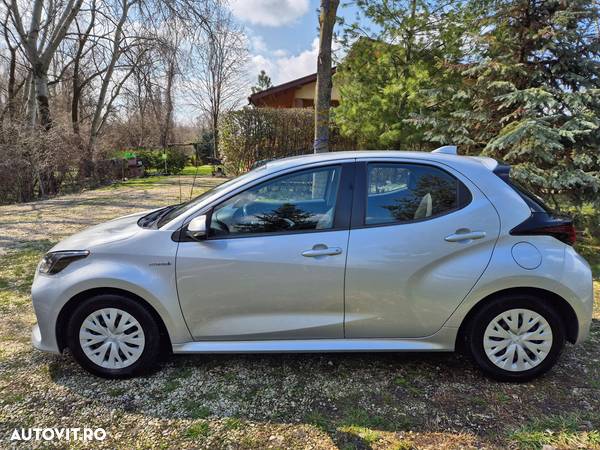 Toyota Yaris Hybrid 1.5 VVT-i Comfort - 4