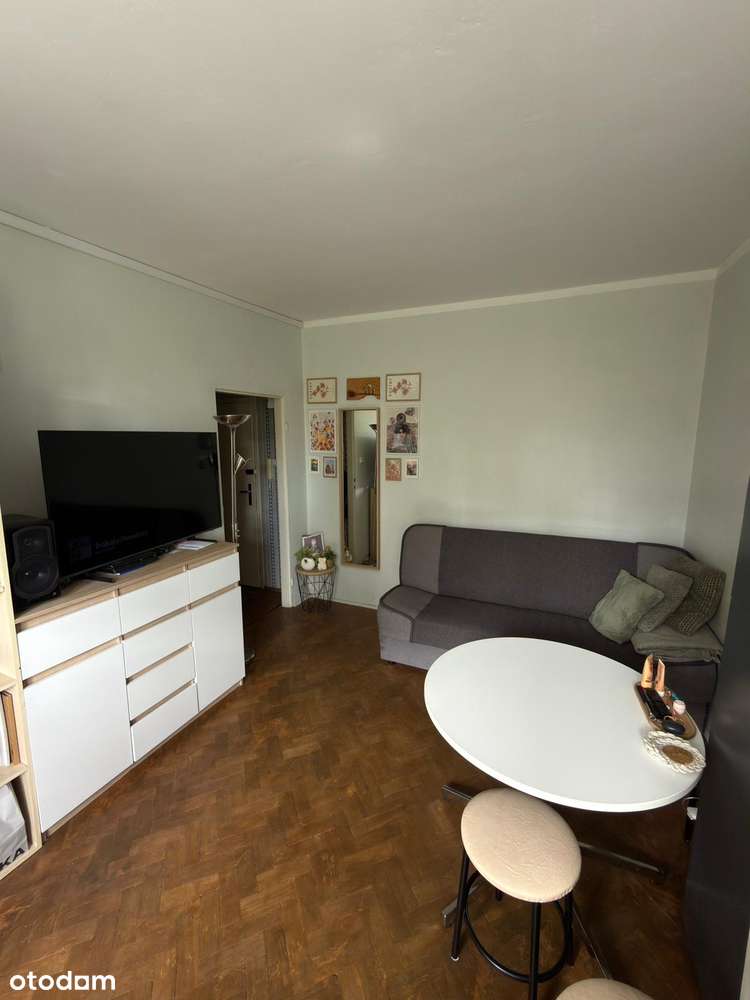 Przytulna kawalerka 27m² + parking–10 min spacerem do morza, Przymorze