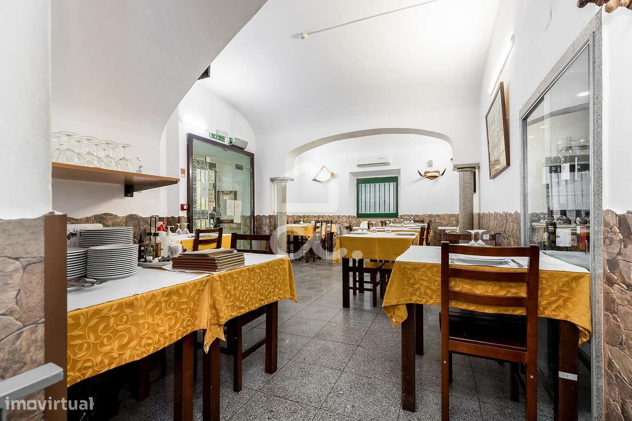 Trespasse de Negócio de Restauração c/ Moradia T3, no Centro Histórico - Grande imagem: 4/32