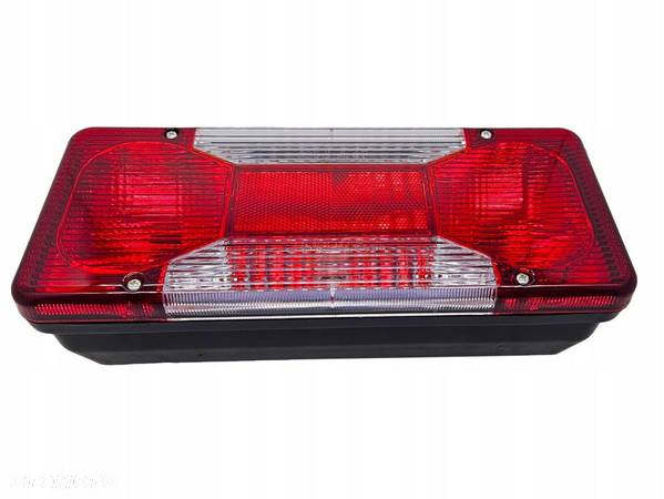 LAMPA TYLNA LEWA SKRZYNIA 6-PIN IVECO DAILY 2006- 2014- - 2