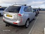 Dezmembrez Mitsubishi Outlander 3 [2012 - 2014] Crossover 5-usi - 3