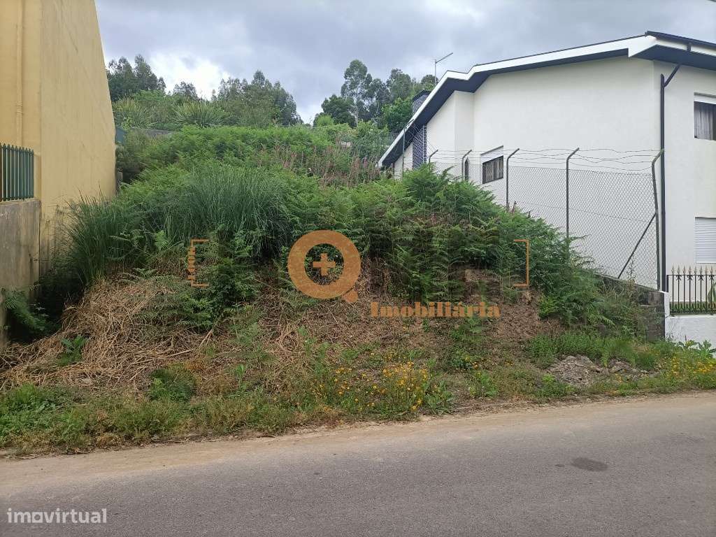 Terreno p/construção moradia 3 frentes | V.N.Gaia-15