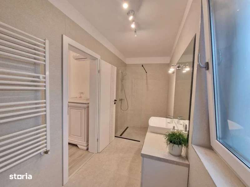 Apartament De Lux cu 3 camere- Calea Sever Bocu - Imagine principală: 3/7